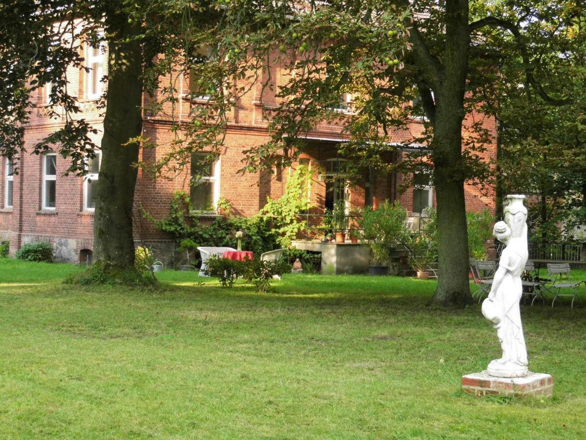 Ferienwohnung Wassermuehle Plattenburg Exterior foto